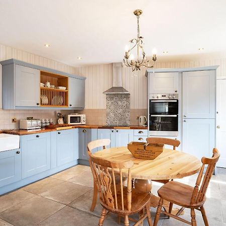 Thrums Cottage Kirriemuir Bagian luar foto