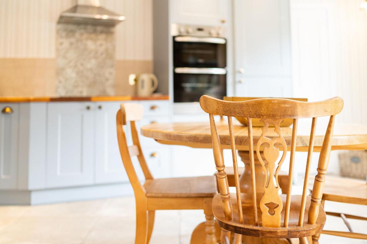Thrums Cottage Kirriemuir Bagian luar foto